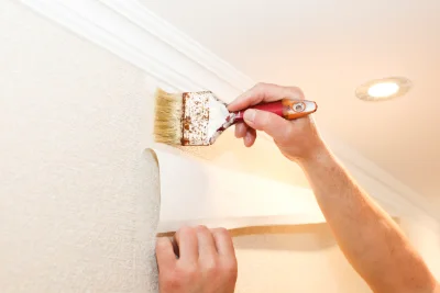 Pose de papier peint à Endoufielle — revêtements muraux et toiles de verre